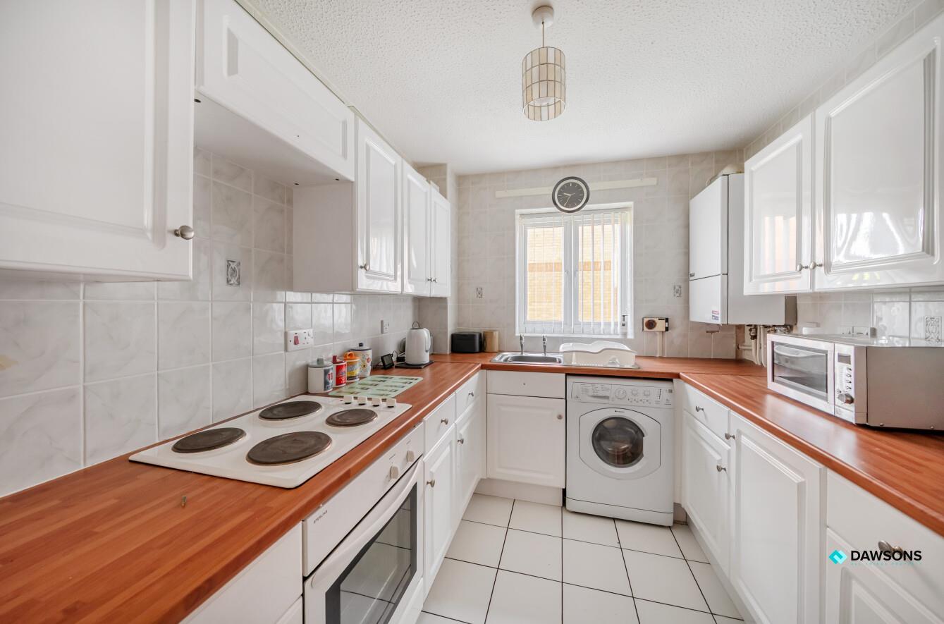 Tudor Court, Murton, Swansea, SA3 3BB